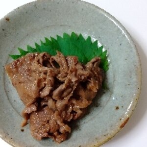 大葉のお皿♪豚肉or牛肉の焼き肉✧˖°